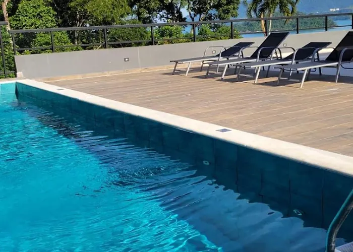 Apê na praia da Lagoinha a 400m da praia Ubatuba